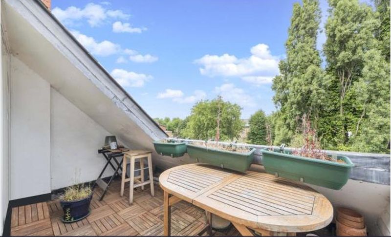 Compayne Gardens South Hampstead